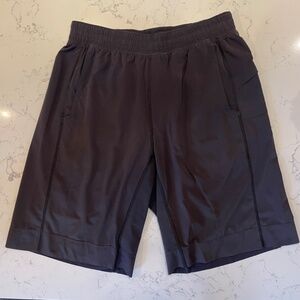 Lululemon 11" Linerless Shorts, Black, Size Medium